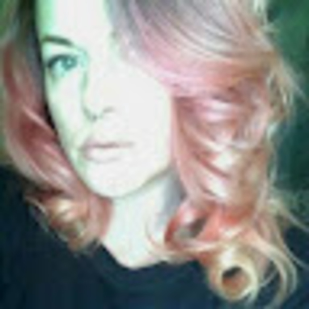 Meet your Posher, Nikole